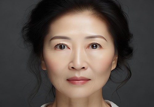 40岁以上做双眼皮容易显假吗？真相解析