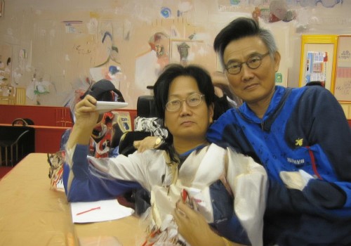 好,我现在需要帮用户写一篇关于玻尿酸填充泪沟的文章。首先,我得理解用户的需求。用户可能是一个自媒体作者,所以文章需要吸引读者,内容要详细且有吸引力 好,我现在需要帮用户写一篇关于玻尿酸填充泪沟的文章。首先,我得理解用户的需求。用户可能是一个自媒体作者,所以文章需要吸引读者,内容要详细且有吸引力