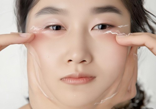 嗯,用户问的是双眼皮术后闭眼不全正常吗?首先,我需要理解用户的问题。他们可能刚刚做完双眼皮手术,发现闭眼的时候眼皮没有完全闭上,担心这是不是正常的,或者是不是哪里做错了 嗯,用户问的是双眼皮术后闭眼不全正常吗?首先,我需要理解用户的问题。他们可能刚刚做完双眼皮手术,发现闭眼的时候眼皮没有完全闭上,担心这是不是正常的,或者是不是哪里做错了