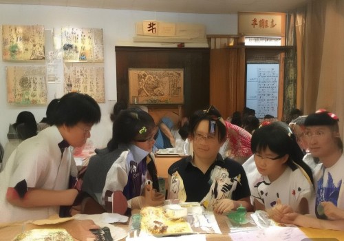 好，我现在需要帮用户写一篇关于糖尿病患者眼部整形风险的文章。首先，我得理解用户的需求。用户是自媒体作者，所以文章需要吸引人，同时信息准确，结构清晰