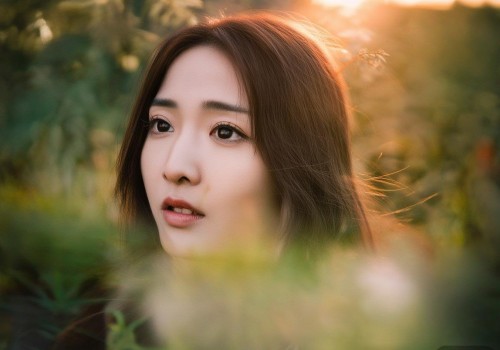 微创双眼皮是一种双眼皮手术方法，其特点在于创伤较小，恢复较快，效果自然