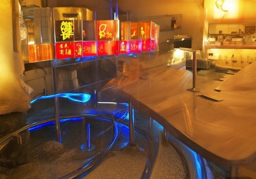 好，我现在需要帮用户写一篇关于定制化眼整形的文章。首先，我得理解用户的需求。用户是自媒体作者，所以文章需要吸引读者，内容要专业但易懂。标题已经给出，接下来是不少于880字的文章内容