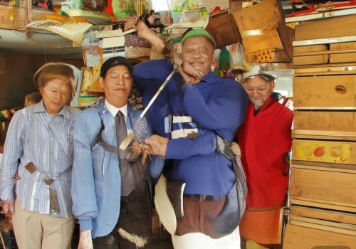 好，我现在需要帮用户写一篇关于儿童眼整形的文章。首先，我得理解用户的需求。用户给了一个标题儿童眼整形，从自然到精致，孩子该如何成长，看起来他们希望文章既有教育意义，又能吸引家长的注意力