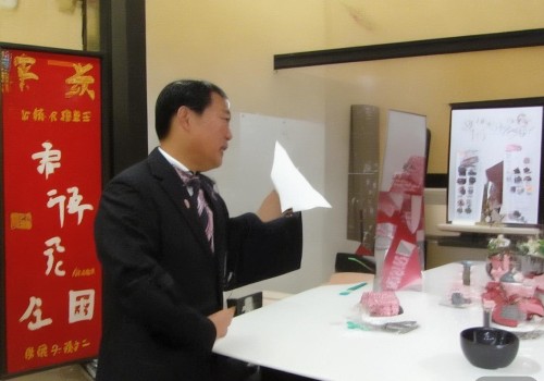 好，我现在需要帮用户写一篇关于儿童眼整形的文章。首先，我得理解用户的需求。用户给了一个标题儿童眼整形，从自然到精致的蜕变，看起来他们希望文章既有教育性又有吸引力，适合自媒体发布